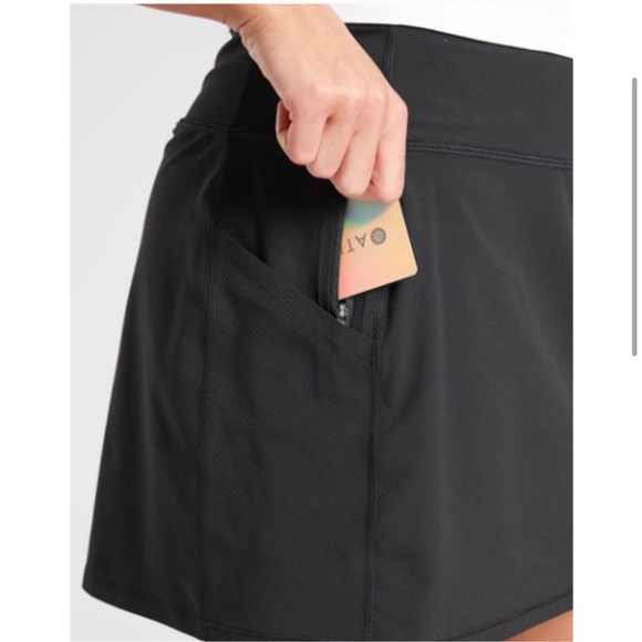 Athleta Action Skort In Dobby 14.5" in Black - Size S - Picture 5 of 11